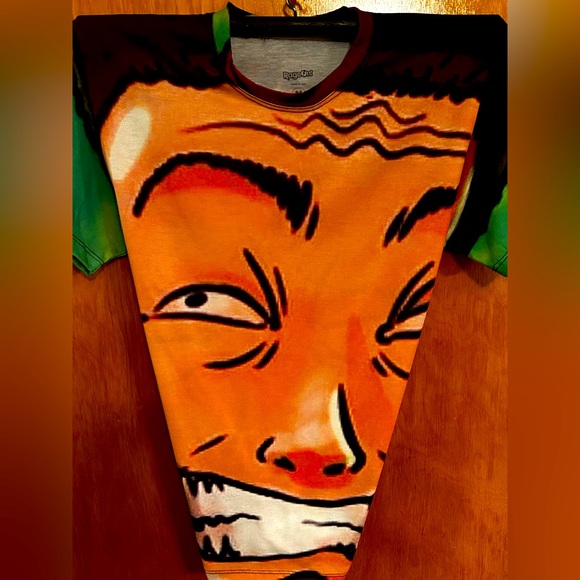 Graphics tee by RageOn - Picture 3 of 3